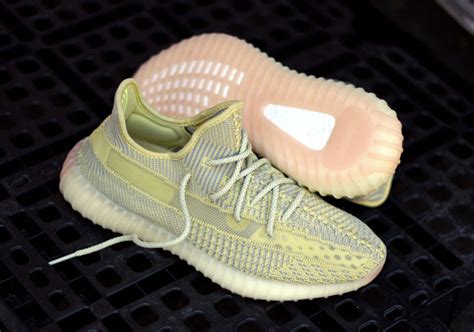 fv3250 yupoo - Adidas YEEZY Yeezy Boost 350 V2 Shoes Antlia .